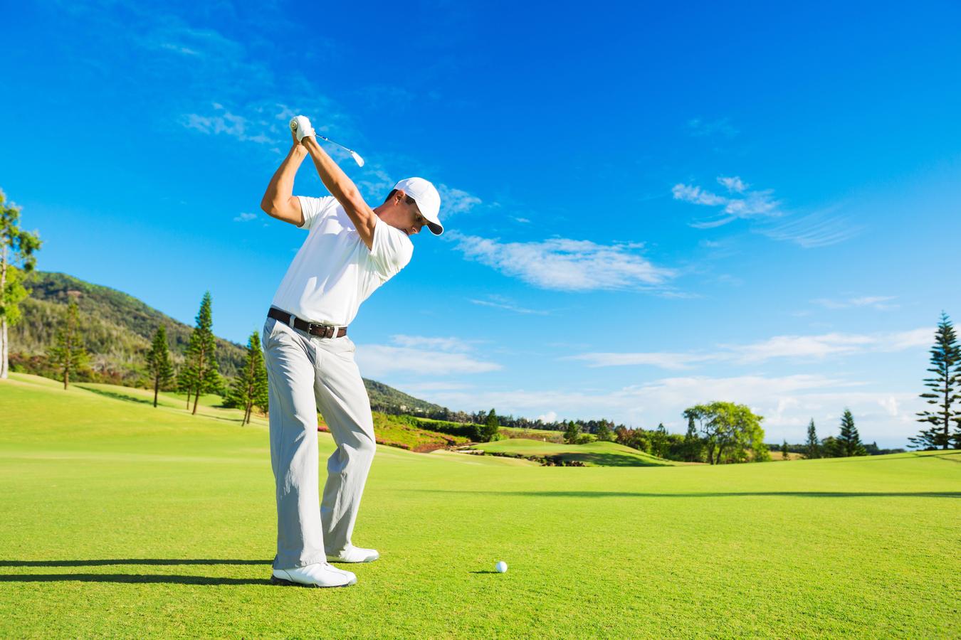 Golfer on course — Pre Shot Golf